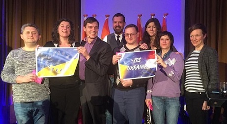 YES UKRAINE - Groot LHBTI-debat associatieverdrag met rechts Joyce Hamilton - tweetpic Irene Hemelaar A