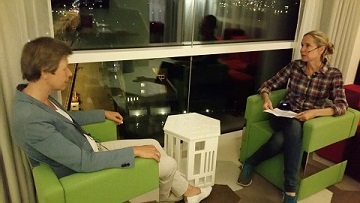 NPORadio1 - BNN's De Overnachting - Tanja Ineke geïnterviewd door Manon Blaas - 15 mei 2016 KLEIN